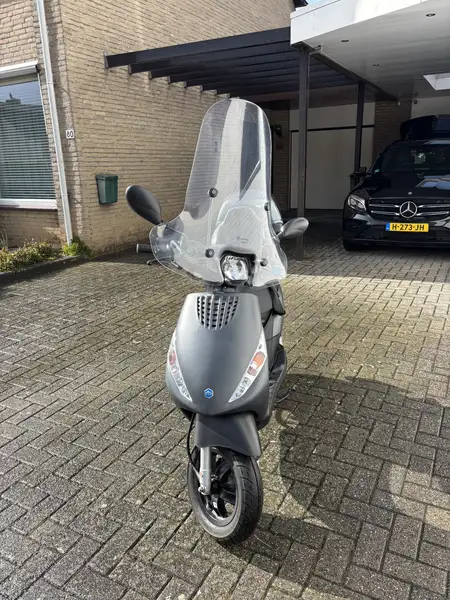 Piaggio Zip 50 - foto 2