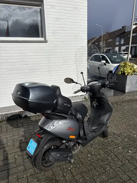 Piaggio Zip 50 - foto 7