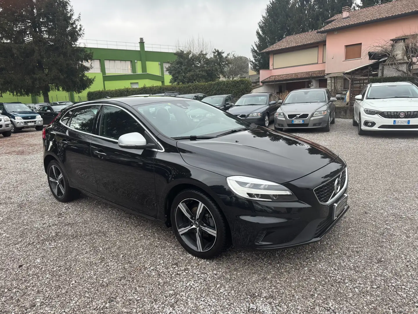 Volvo V40 V40 2.0 d2 R-design Zwart - 1
