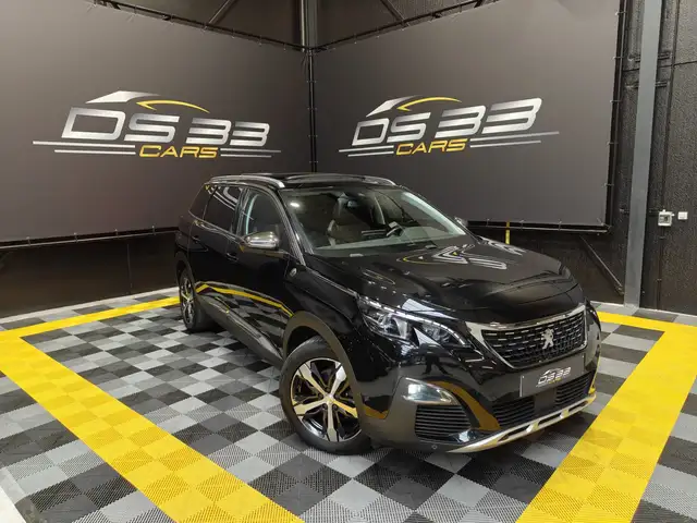 Peugeot 5008 1.2 Crossway 7-zit/LED/Pano/Keyles/AdCruise/360