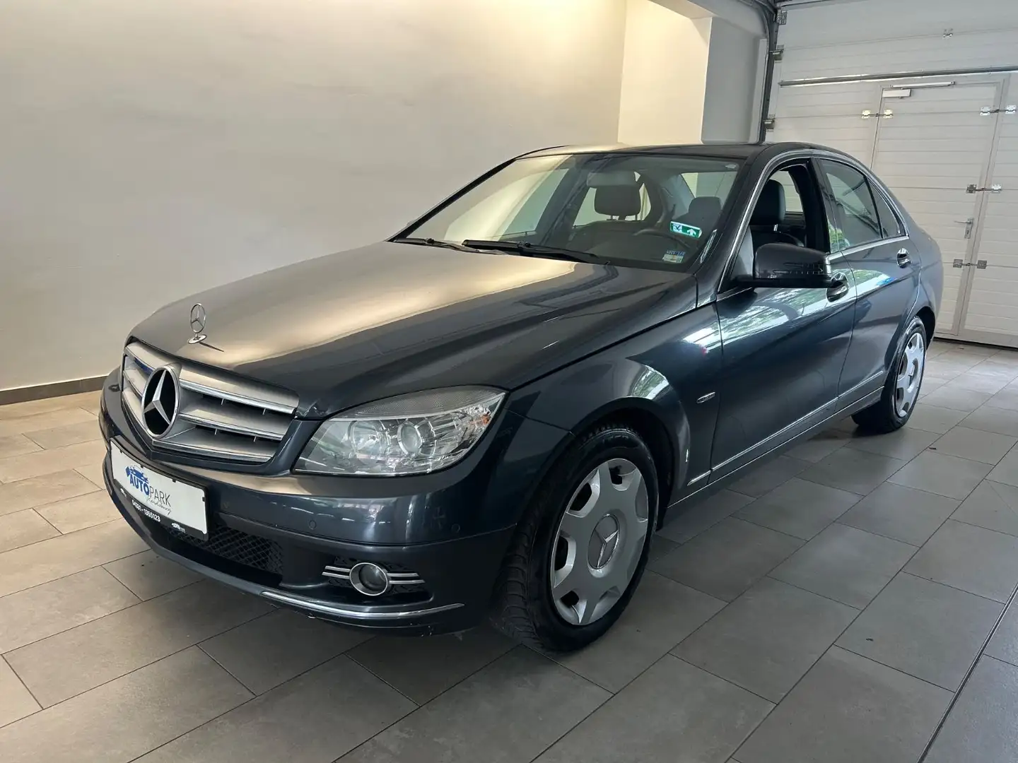 Mercedes-Benz C 200 CDI BlueEfficiency *Klima *Sitzheizung * Grau - 1