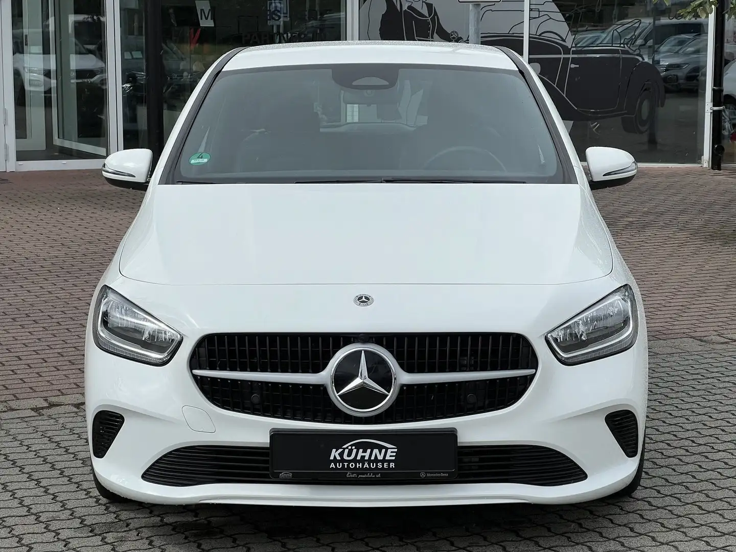 Mercedes-Benz B 180 d 8-DCT Mopf+Kamera+Komfort+Fondsitz längs Blanco - 2