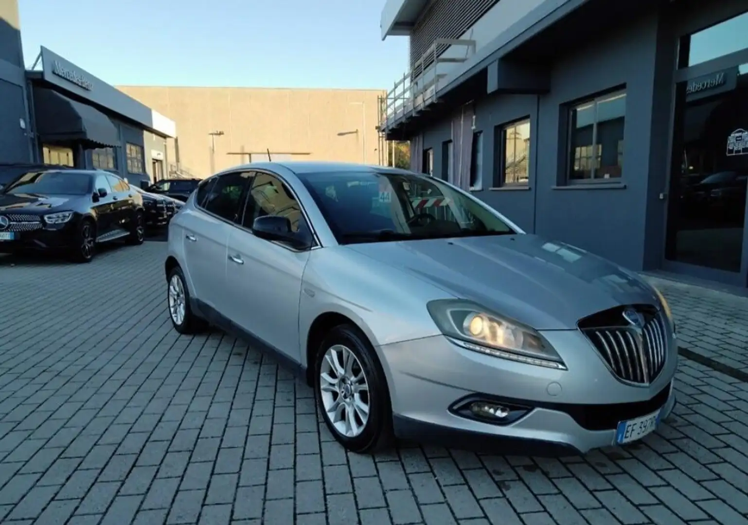 Lancia Delta 1.6 mjt Oro 120cv dpf - 1