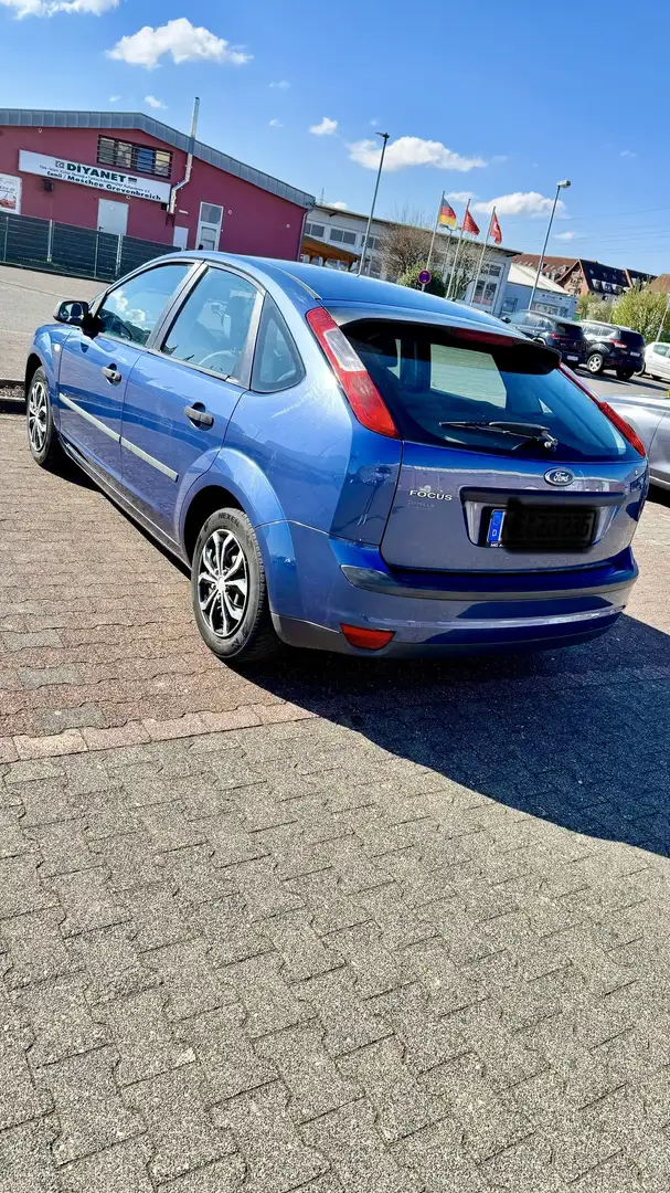 Ford Focus 1.6 16V Trend tüv neu - 2