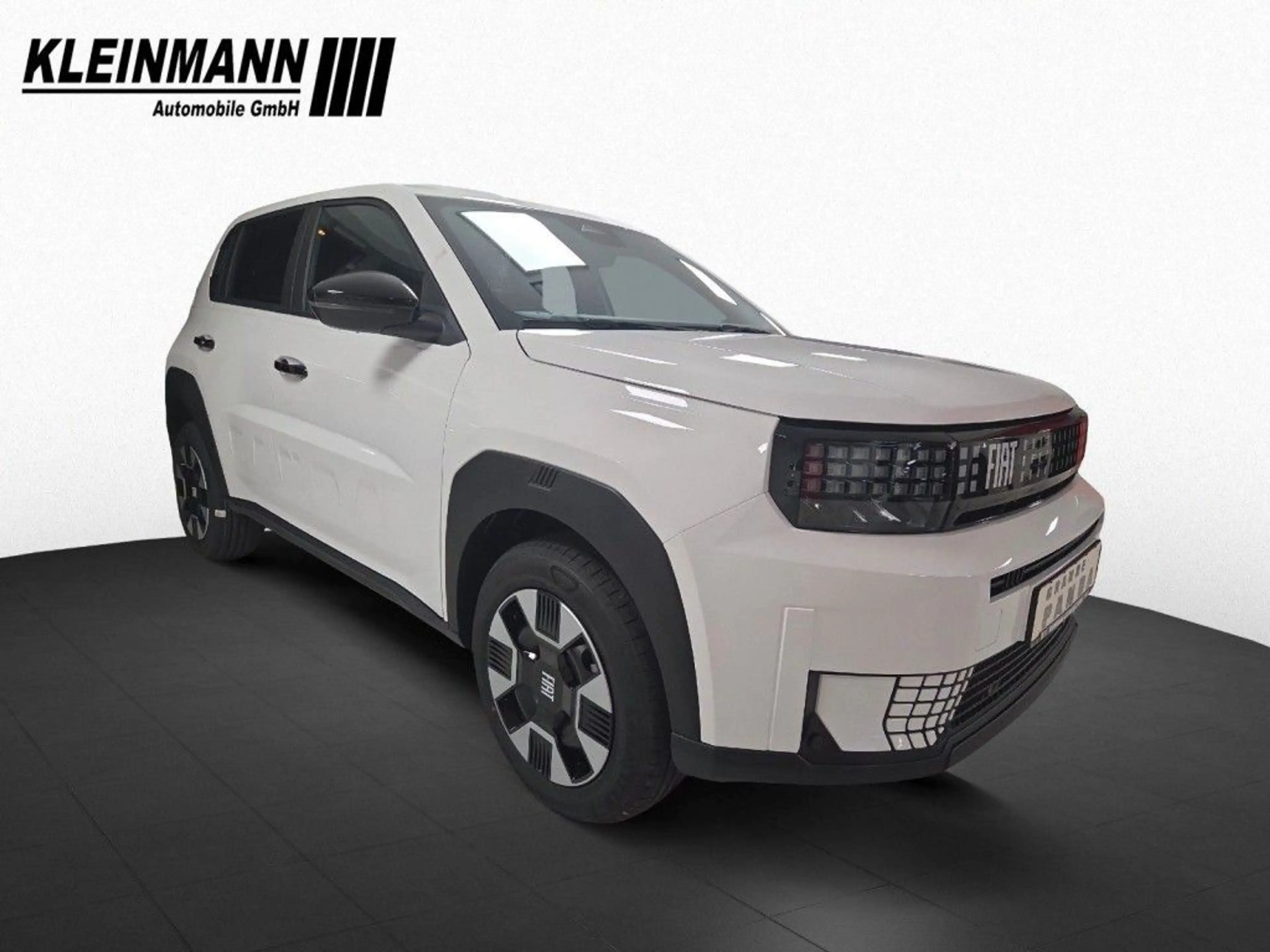 Fiat Grande Panda Hybrid "Business Edition" DCT — photo 2
