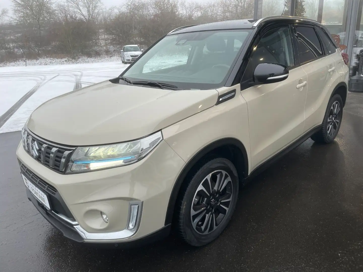 Suzuki Vitara 1.5 Hybrid Comfort+ 4x4 Leder Key Navi Ka Beige - 1