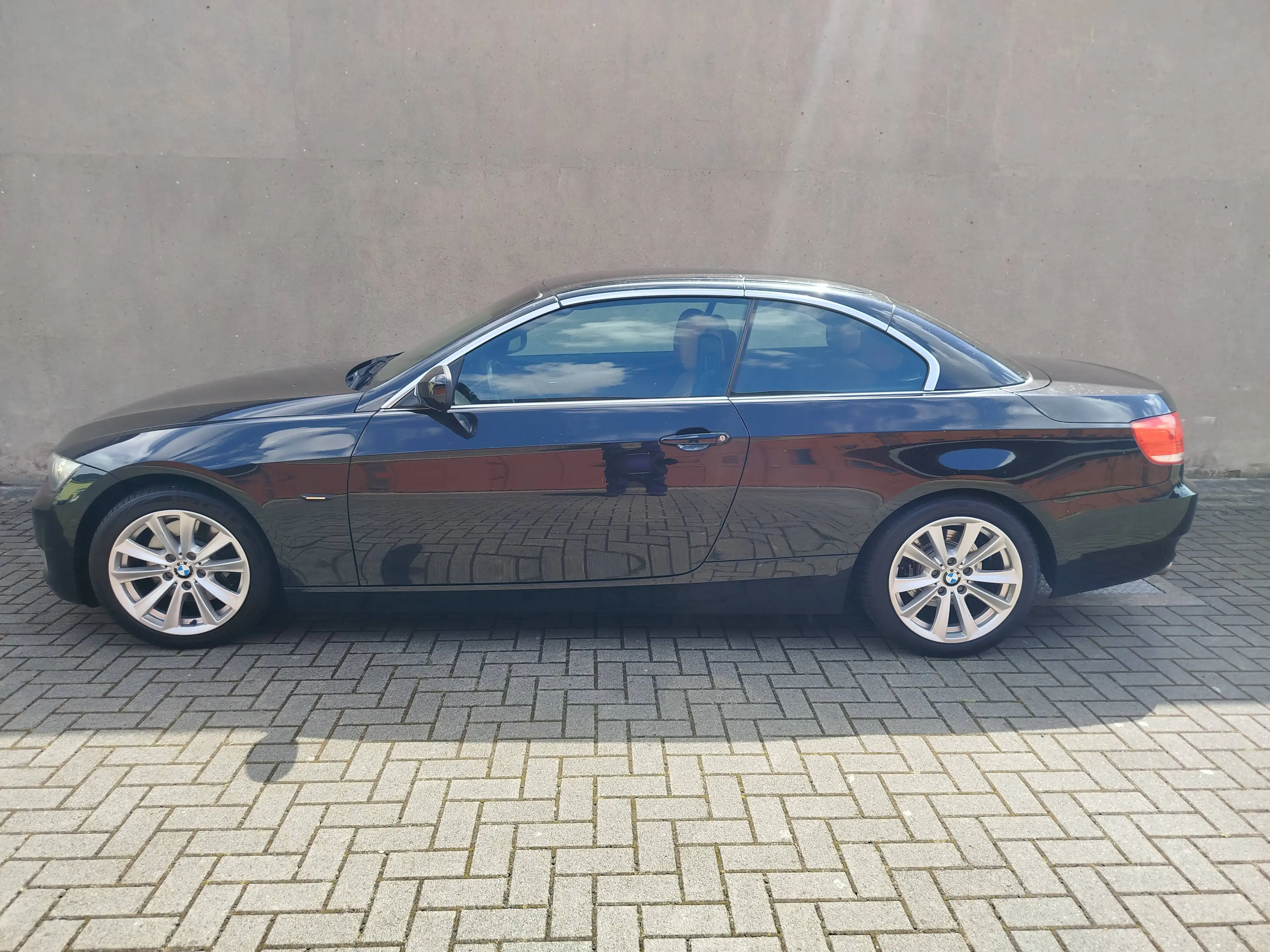 BMW 325 3er Cabrio 325i Cabrio Aut. — photo 2