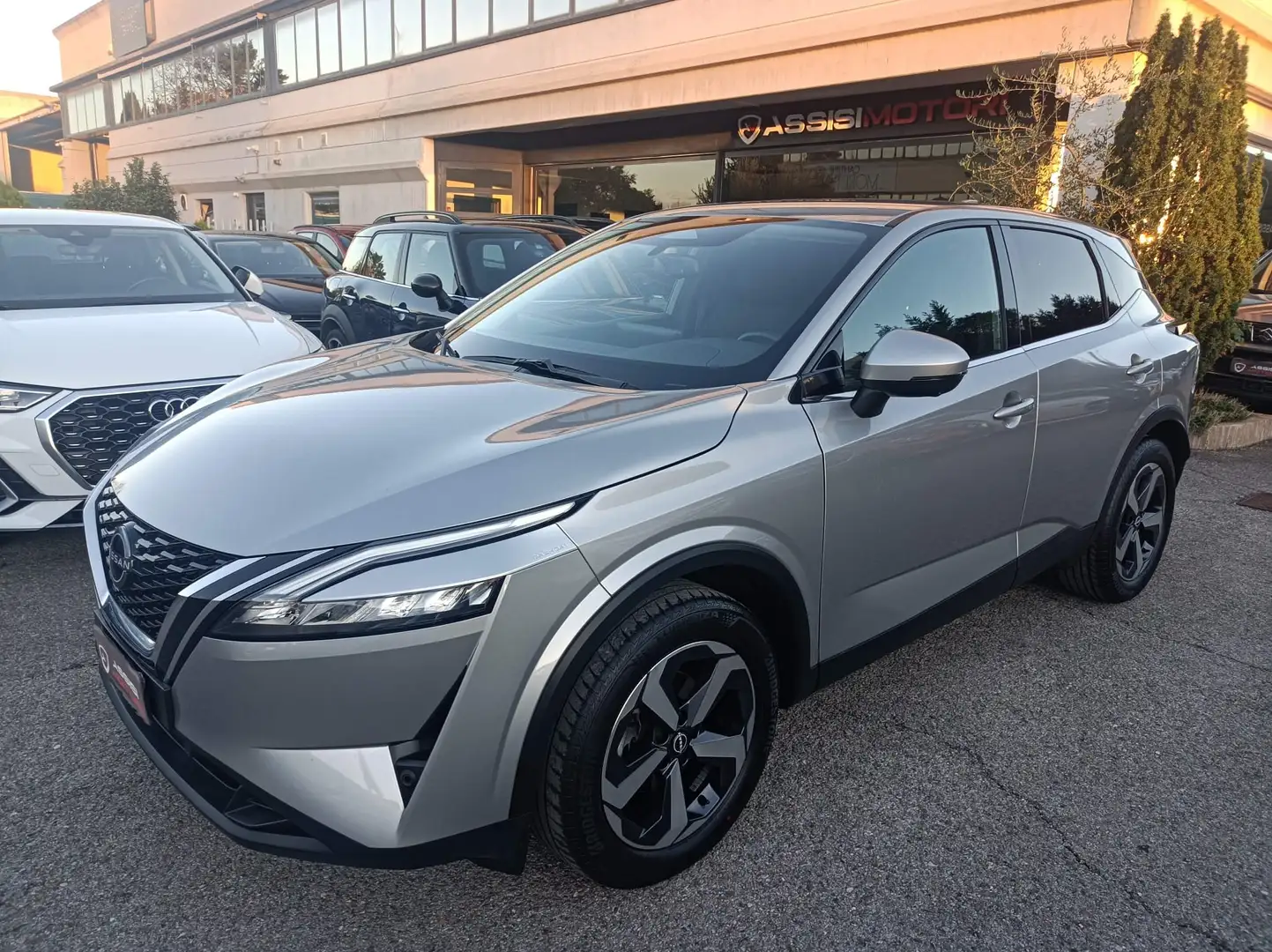 Nissan Qashqai Qashqai III 2021 1.3 mhev Tekna 2wd 140cv Plateado - 1