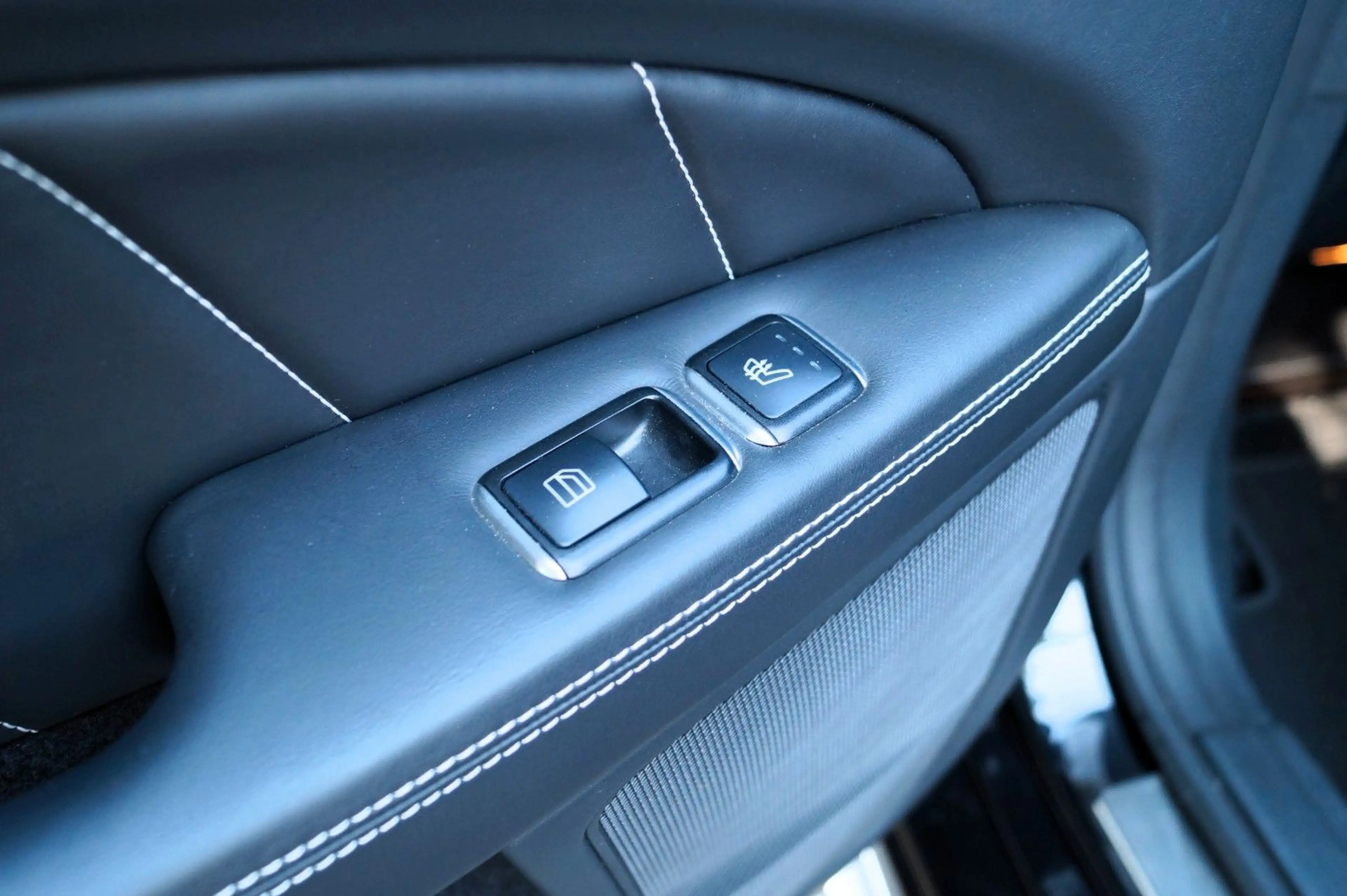 Mercedes-Benz CLS CLS 63 S AMG 4Matic — photo 12