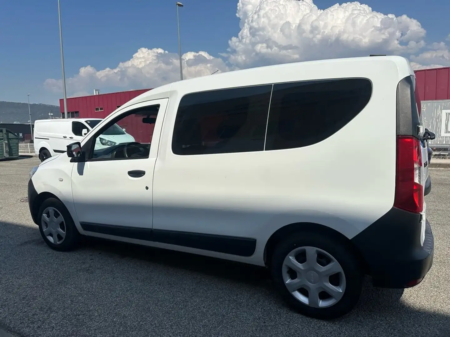 Dacia Dokker Essential dCi 55kW (75CV) N1 Blanco - 2