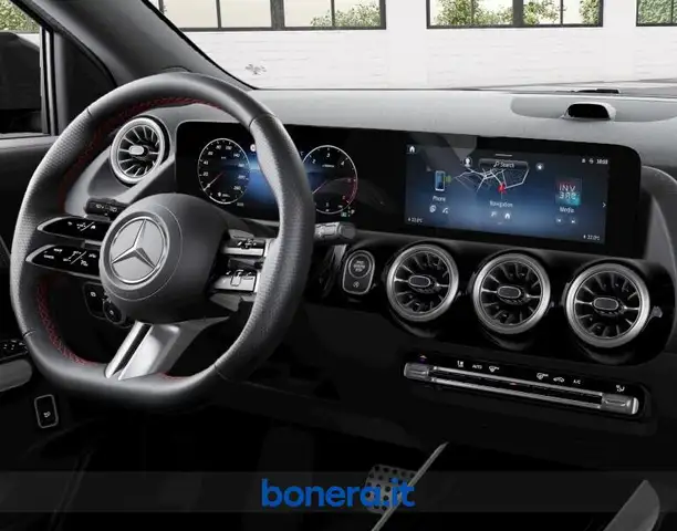 Mercedes-Benz Gla view 6