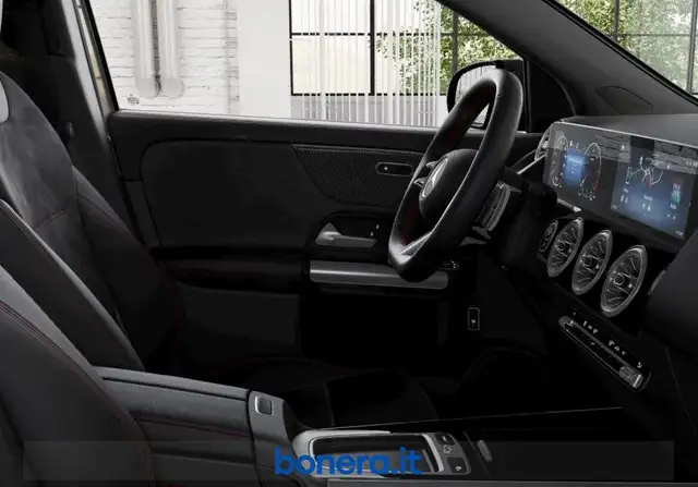 Mercedes-Benz Gla view 7