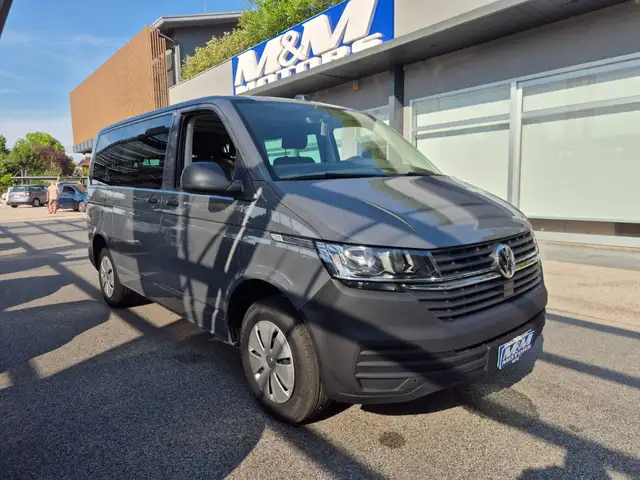 Volkswagen T6.1 Caravelle Caravelle 2.0 TDI 110cv Trendline p.c.