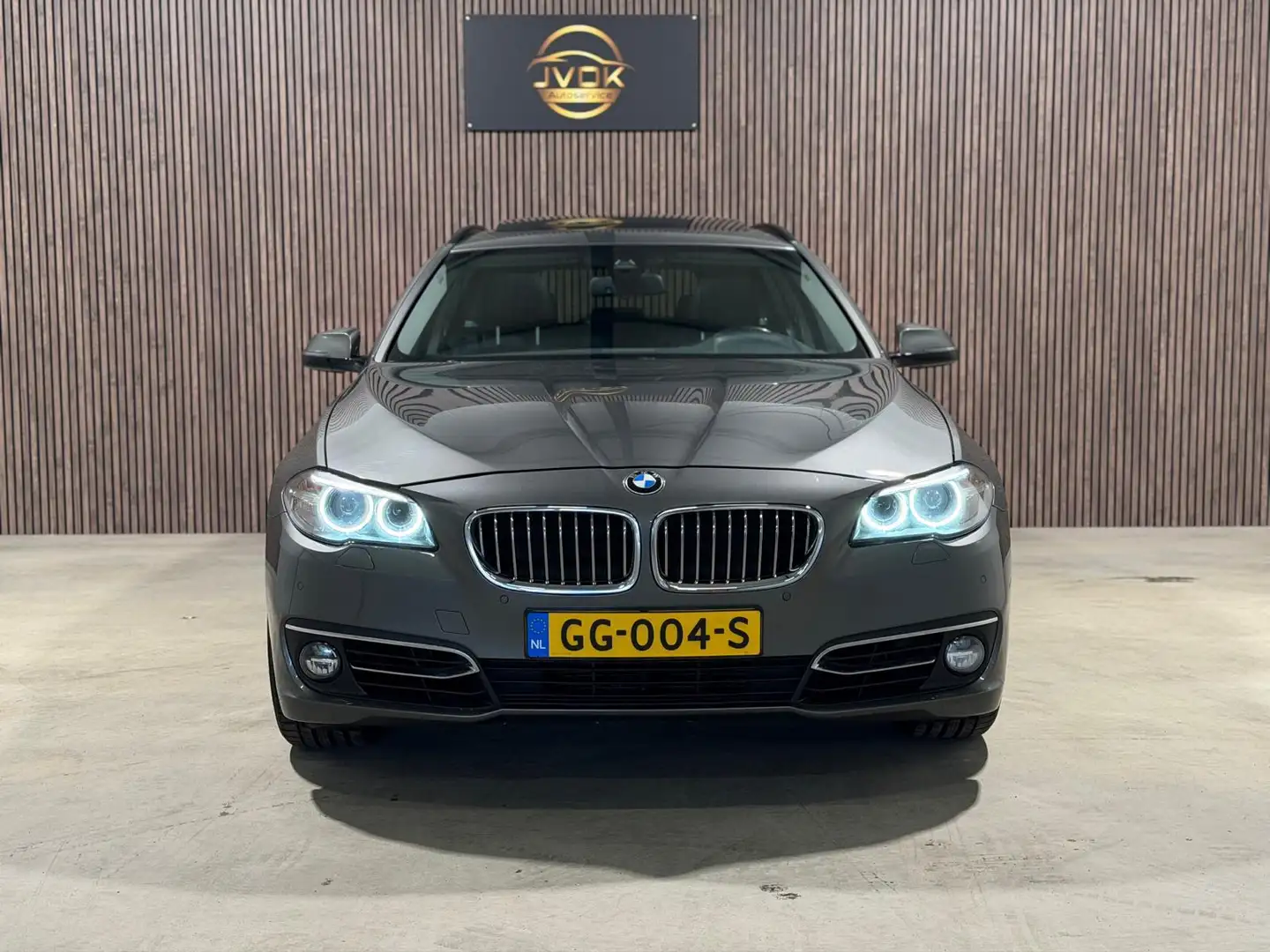 BMW 520 5-serie Touring 520d High Executive LED PANO LEDER Gris - 2