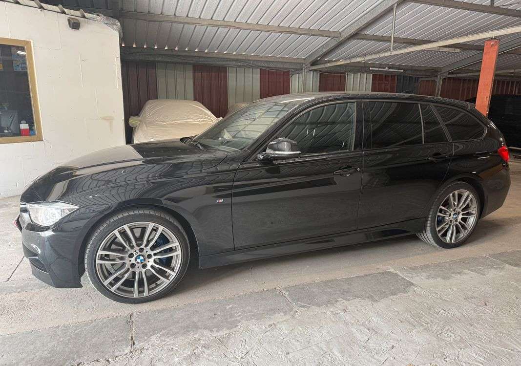 BMW 335