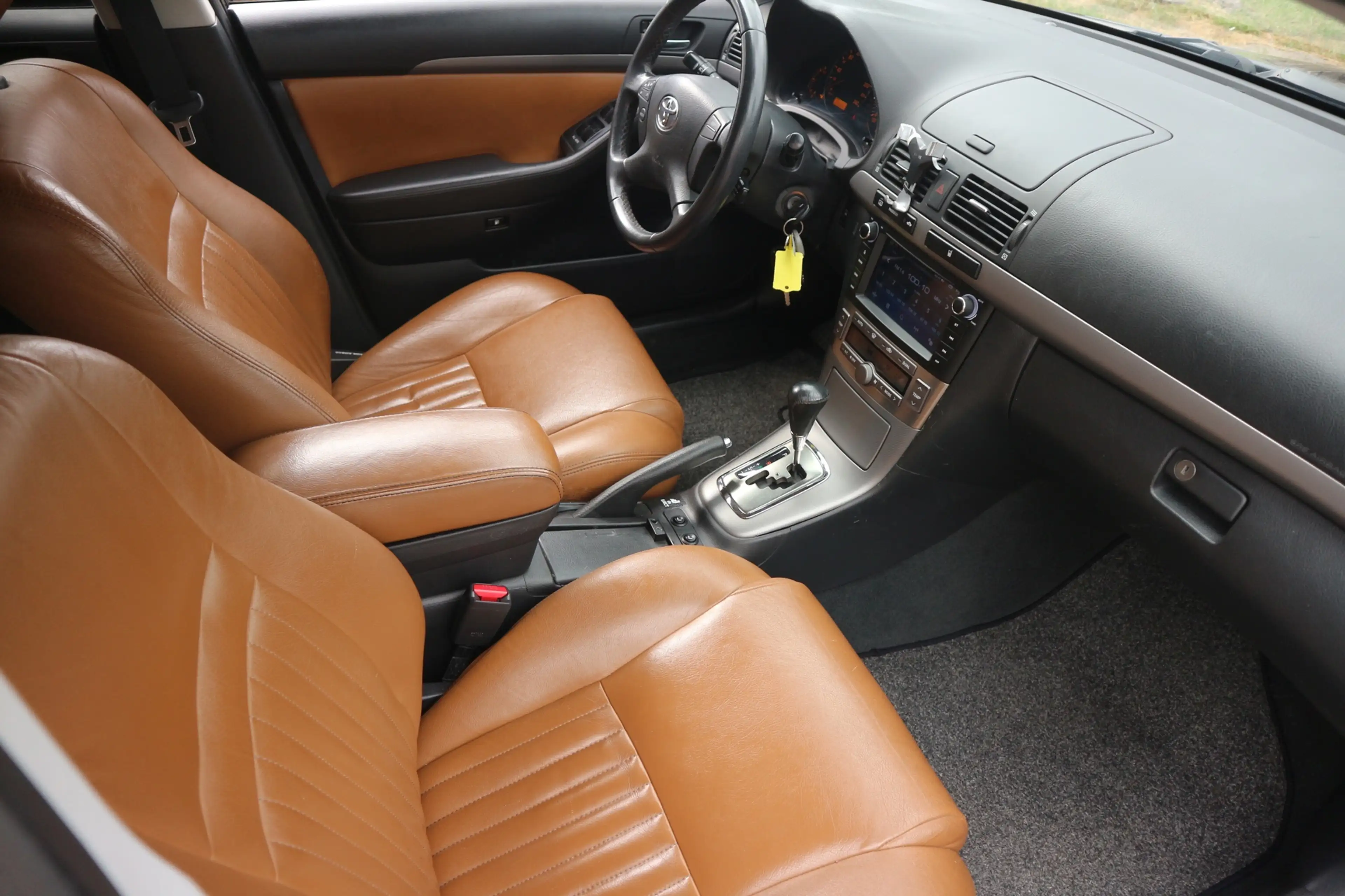 Toyota Avensis Wagon 2.0 VVTi Business Pro / AUTOMAAT / LEER ! ! — photo 15