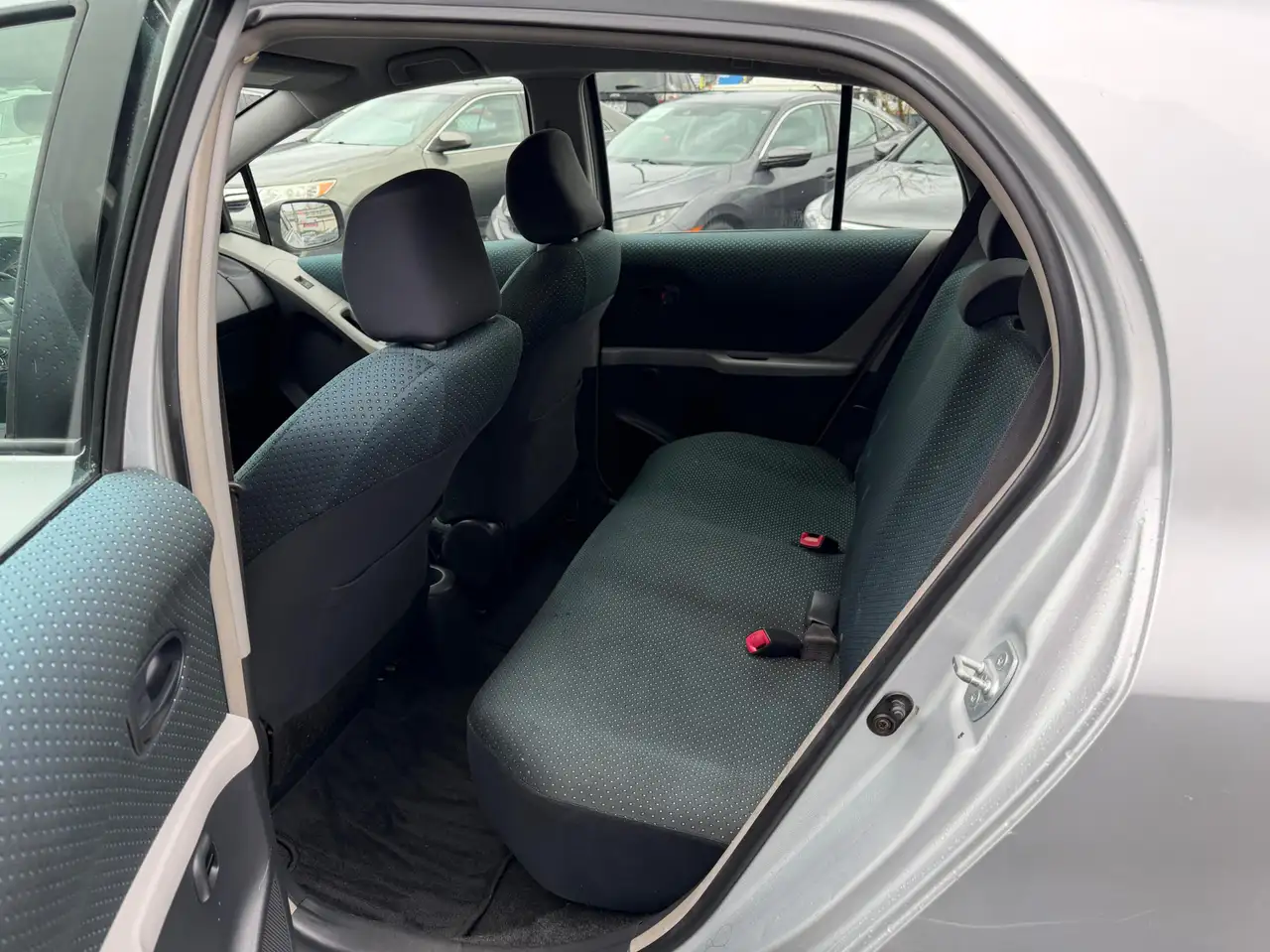 Toyota Yaris снимка Toyota Yaris