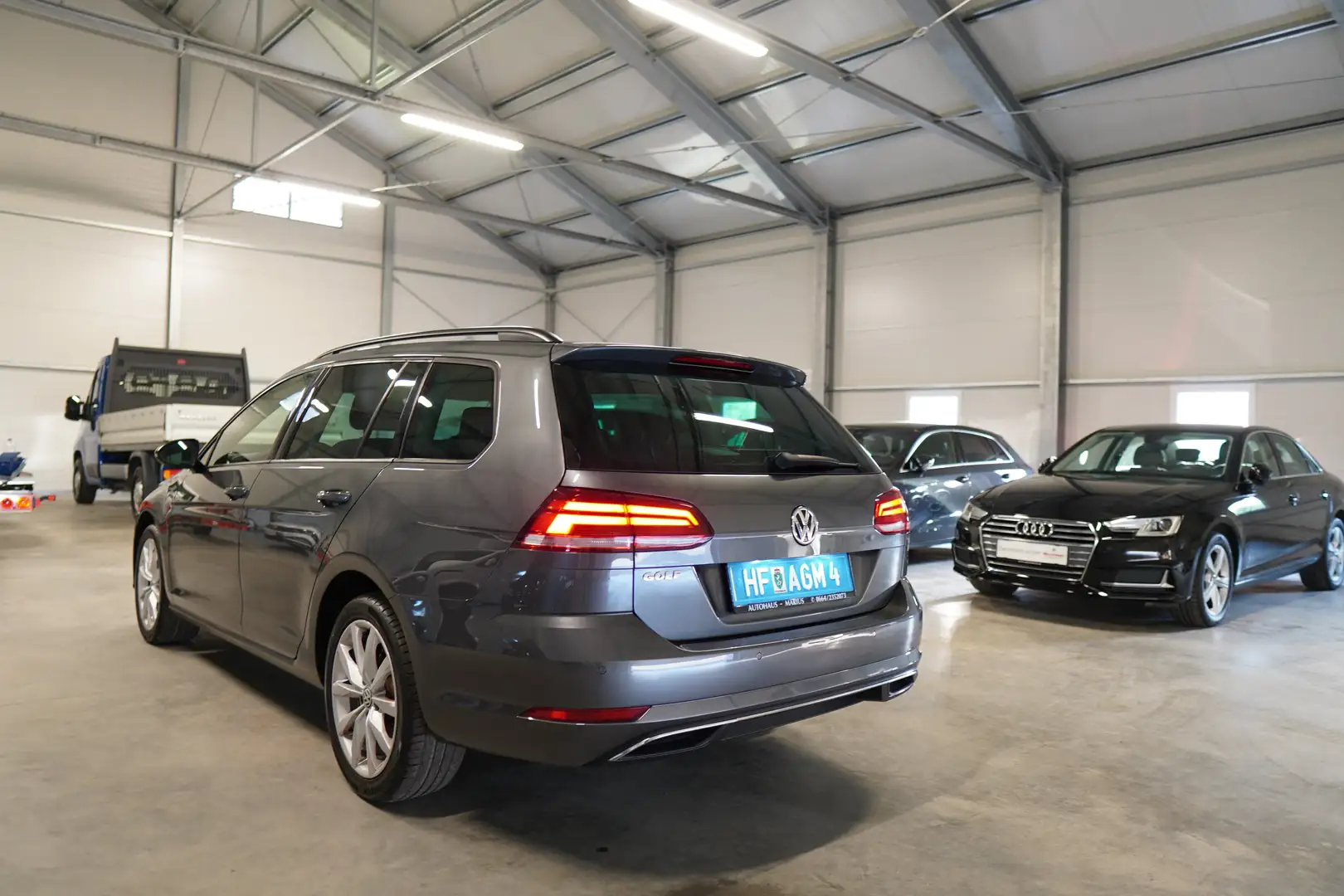 Volkswagen Golf Variant Comfortline 1,6 TDI SCR Gris - 2