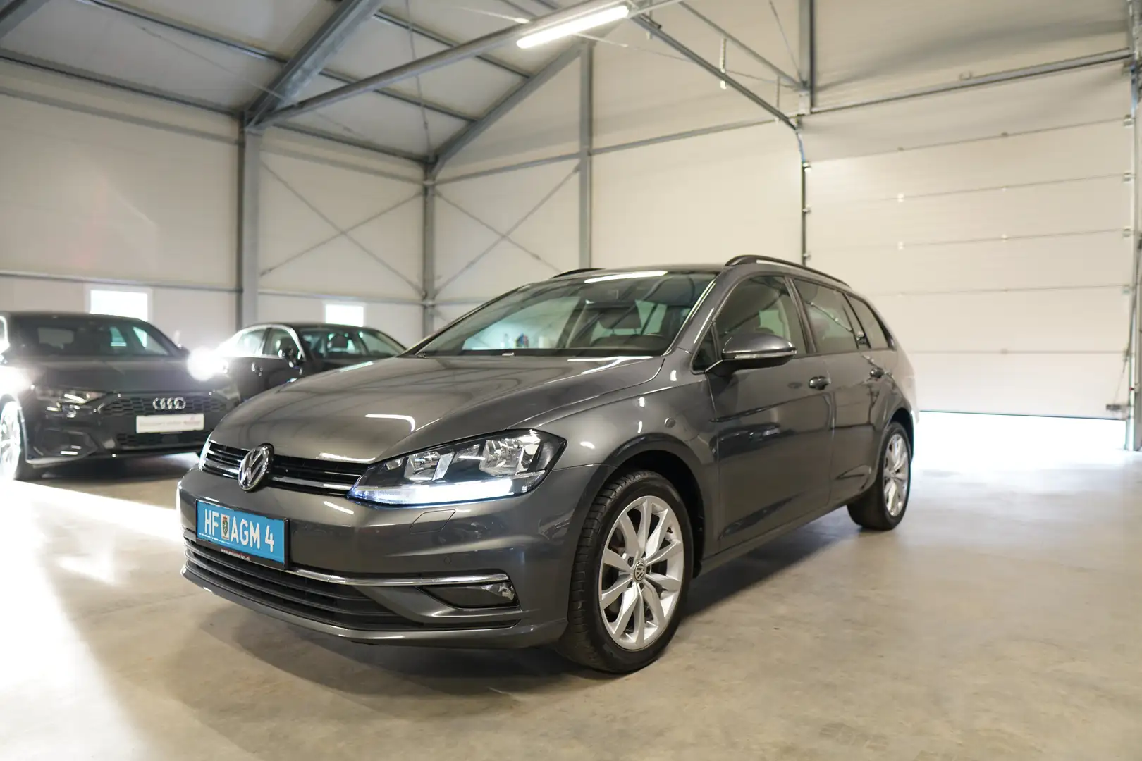 Volkswagen Golf Variant Comfortline 1,6 TDI SCR Gris - 1