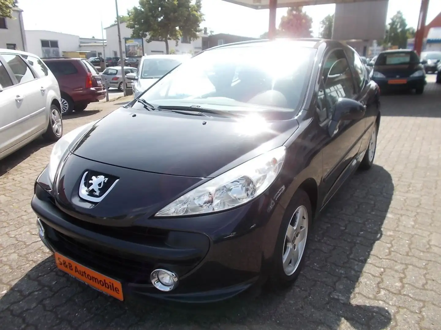 Peugeot 207 Urban Move TÜV NEU Schwarz - 1