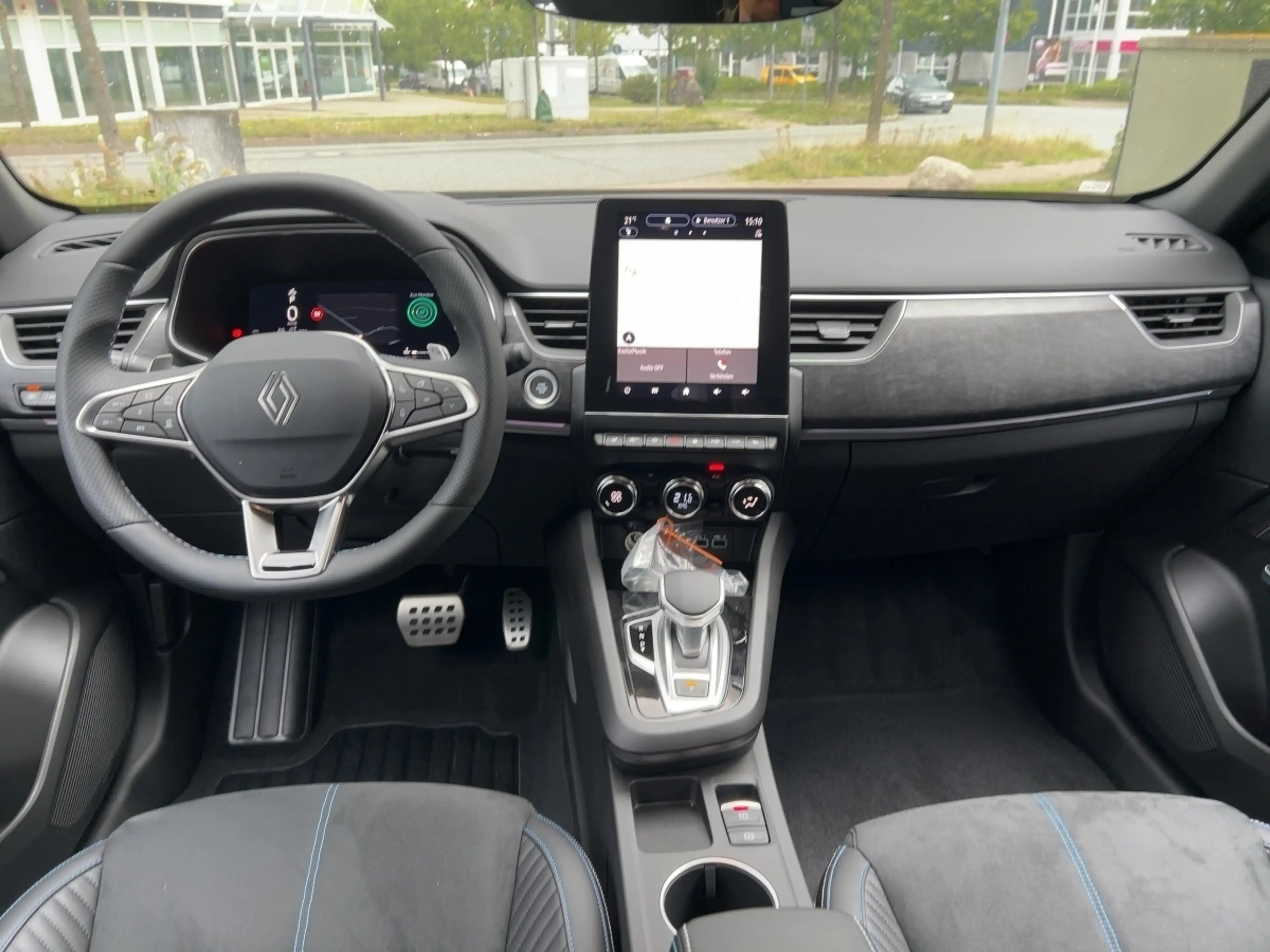 Renault Arkana TCe 160 Mild-Hybrid Esprit Alpine — photo 8