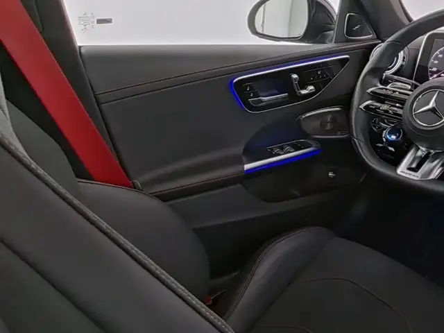 Mercedes-Benz C Class view 6