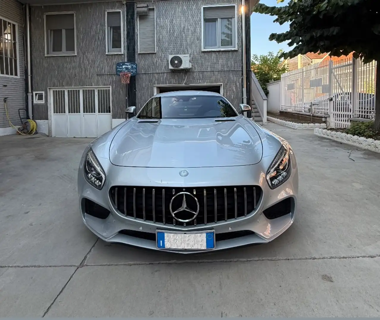 Mercedes-Benz AMG GT 4.0 462cv auto - 1