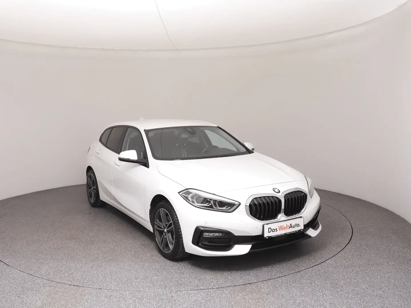 BMW 118 BMW 118i Weiß - 2