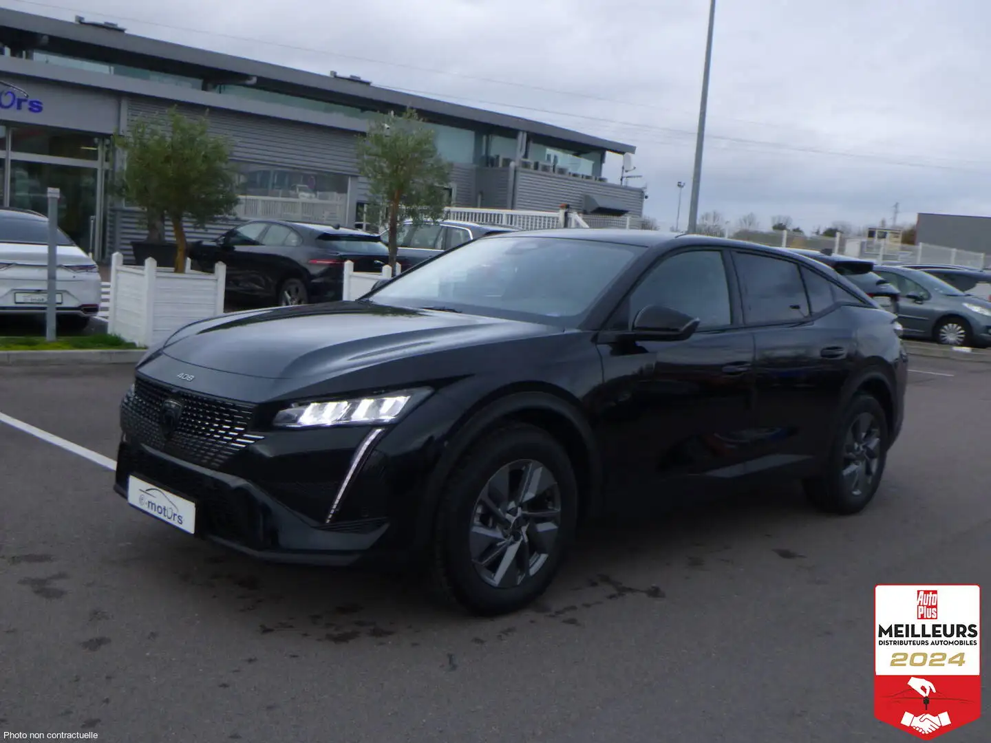 Peugeot 408 Hybrid 136 e-DCS6 Allure Blanc - 1
