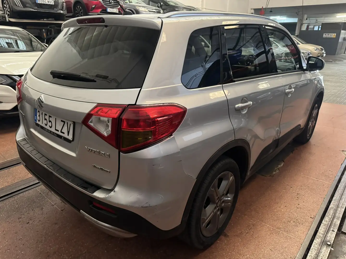 Suzuki Vitara 1.6 GLE 4WD - 2