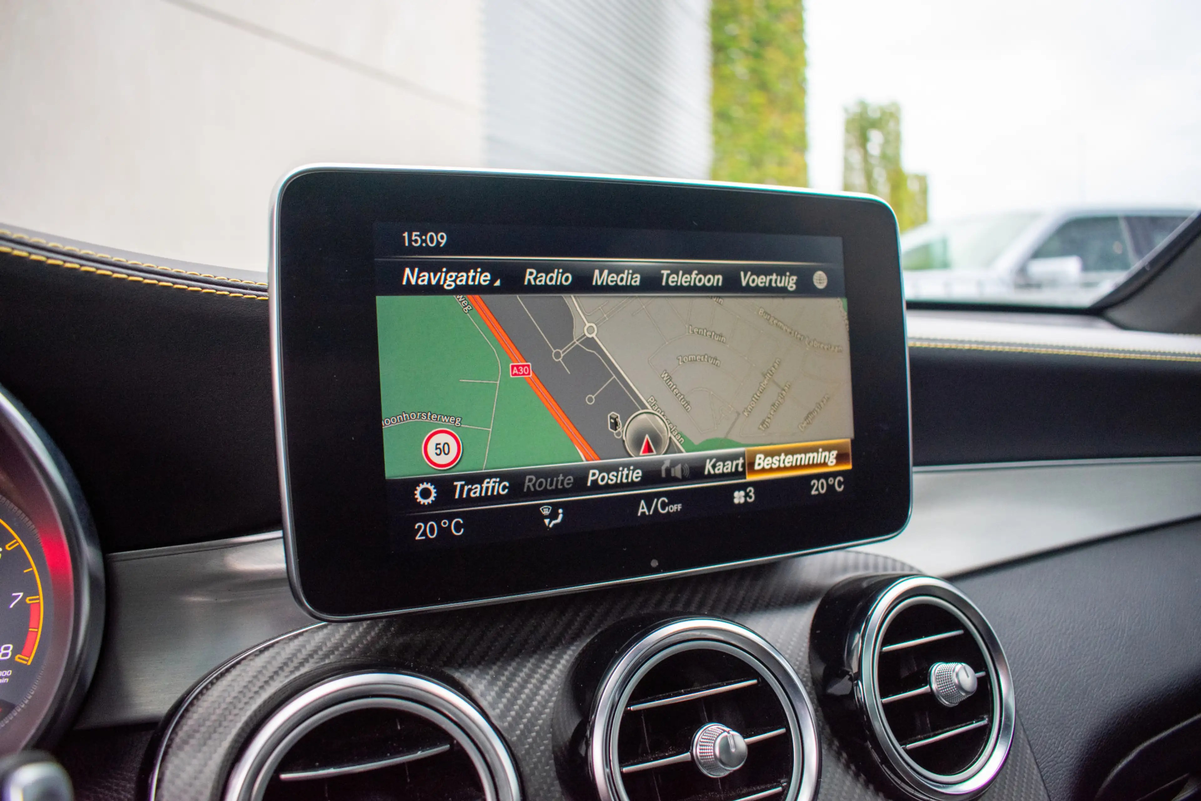Mercedes-Benz GLC 63 AMG S 4MATIC+ Edition 1-Pano-21"-Burmester-DAB-Keyless — photo 22