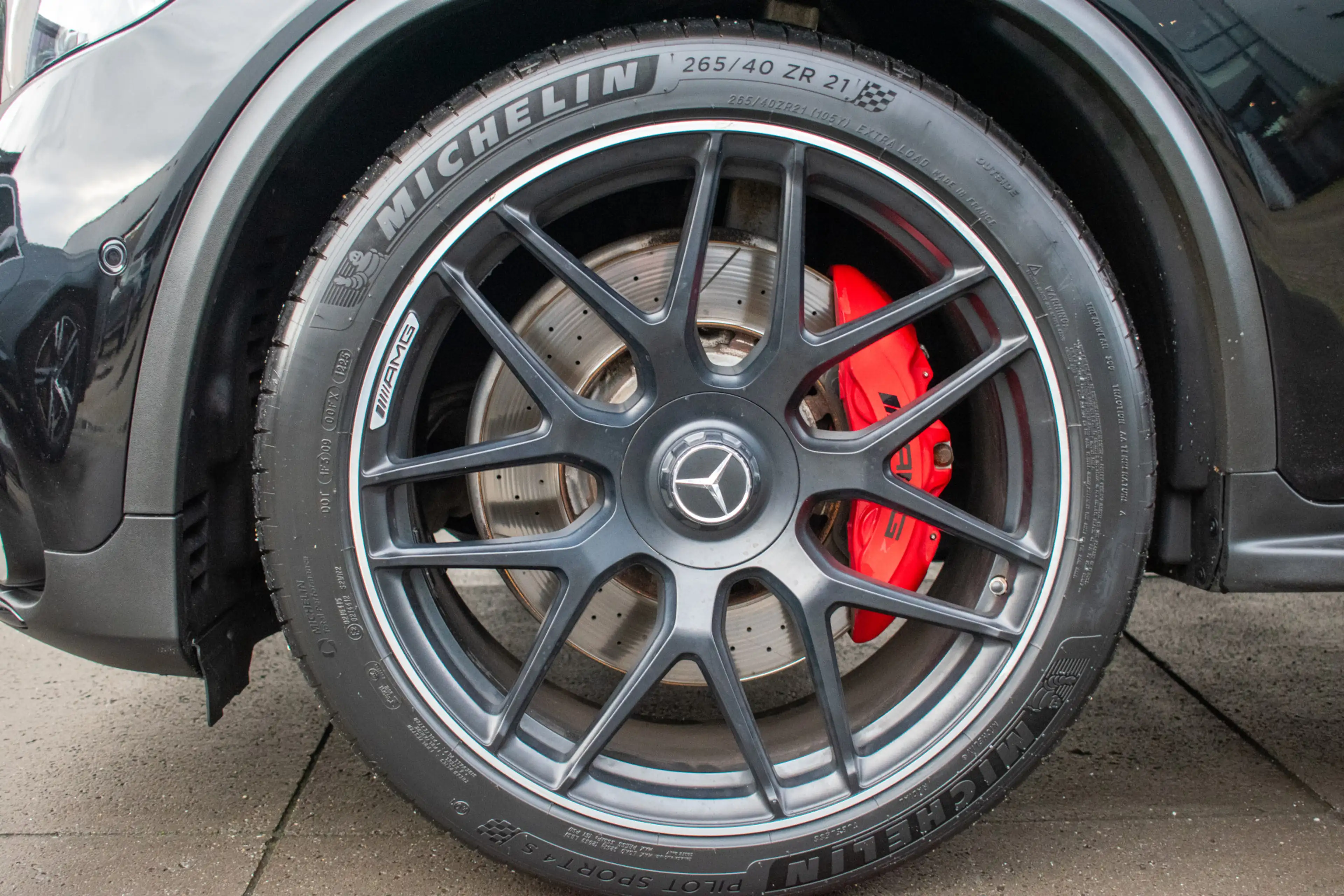Mercedes-Benz GLC 63 AMG S 4MATIC+ Edition 1-Pano-21"-Burmester-DAB-Keyless — photo 11