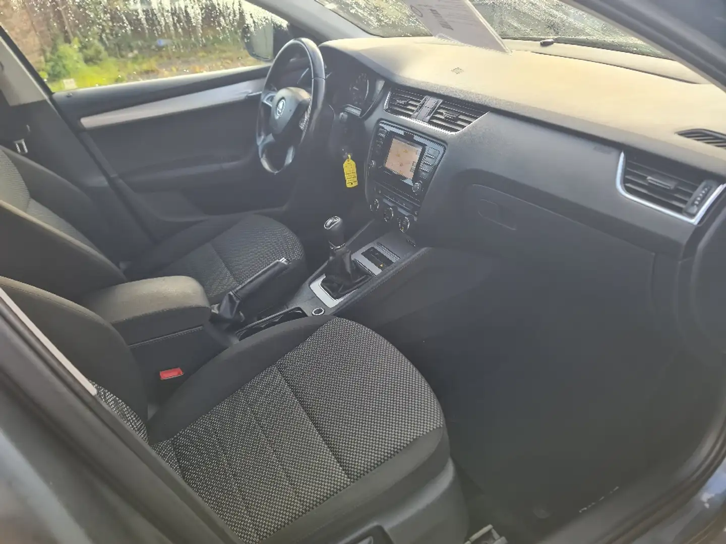 Skoda Octavia 1.6 TDI 105 CV * PACK Active * REPRISE POSSIBLE * - 2