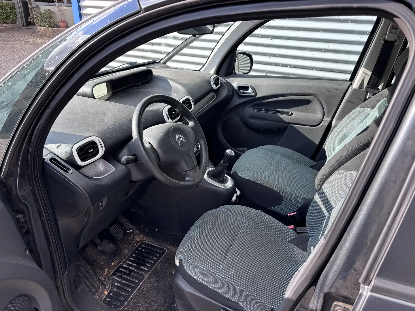 Citroen C3 Picasso C3 Picasso PureTech 110 - Exportprijs Grijs - 2