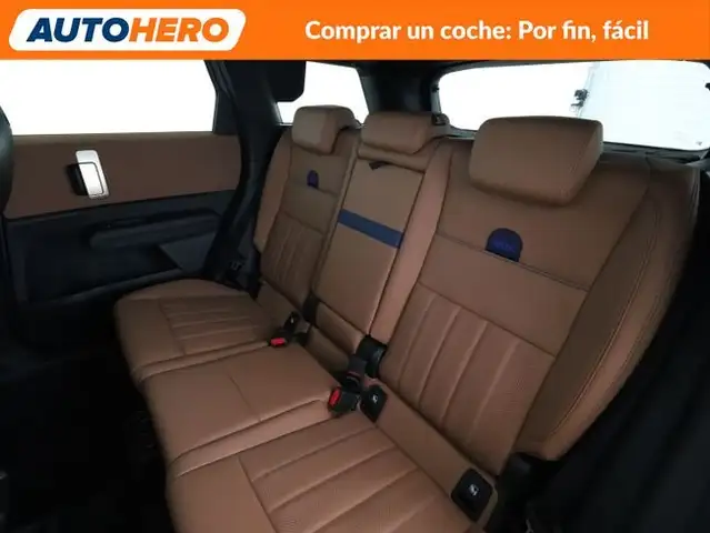 Mini Hatch view 15