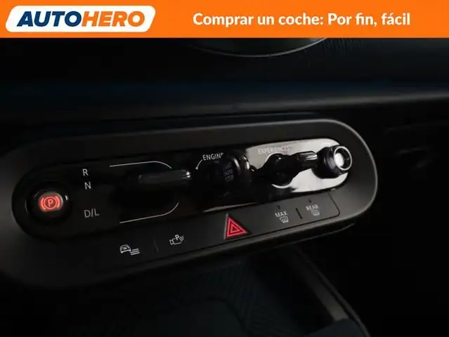 Mini Hatch view 30