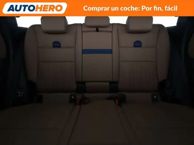 Mini Hatch view 16