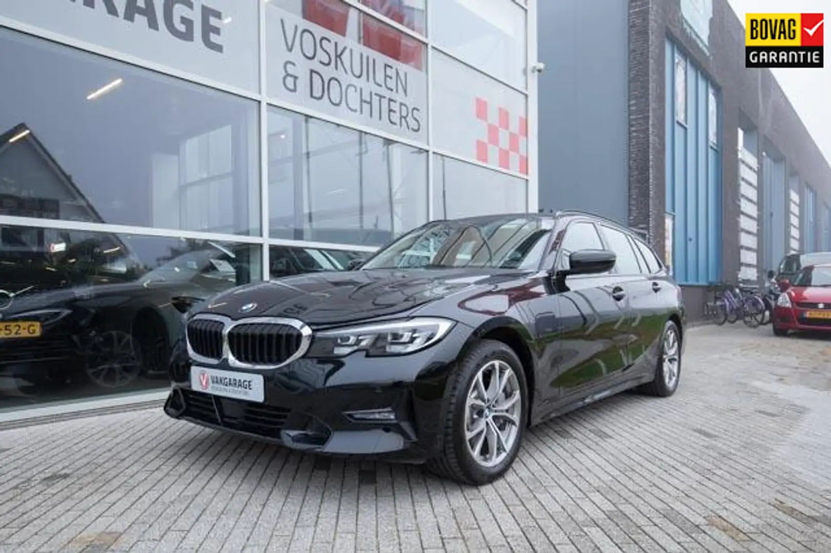 BMW 330 3-serie Touring 330e xDrive Touring Sport Line | T Noir - 1