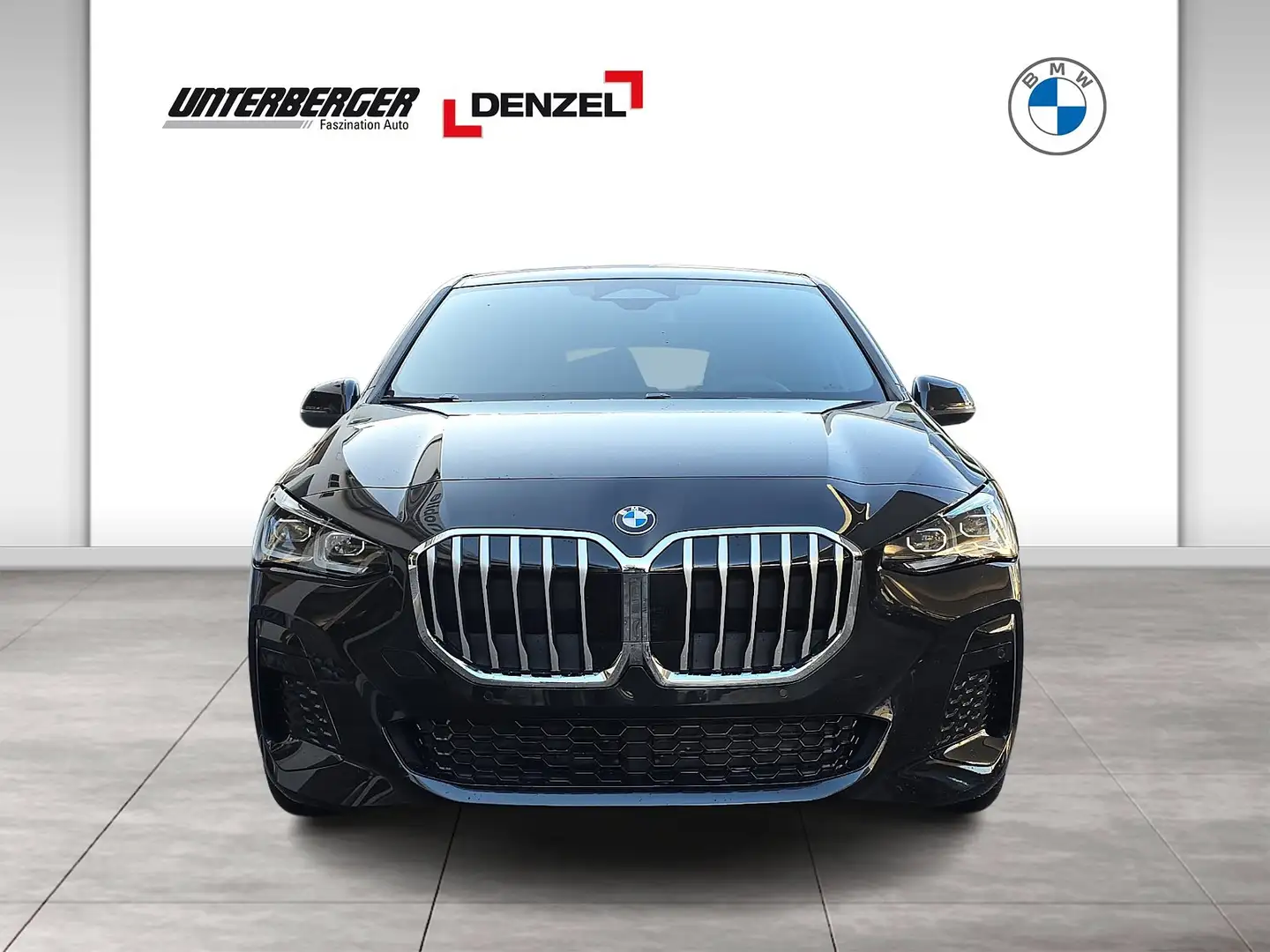 BMW 216 i Active Tourer M Sportpaket Schwarz - 2