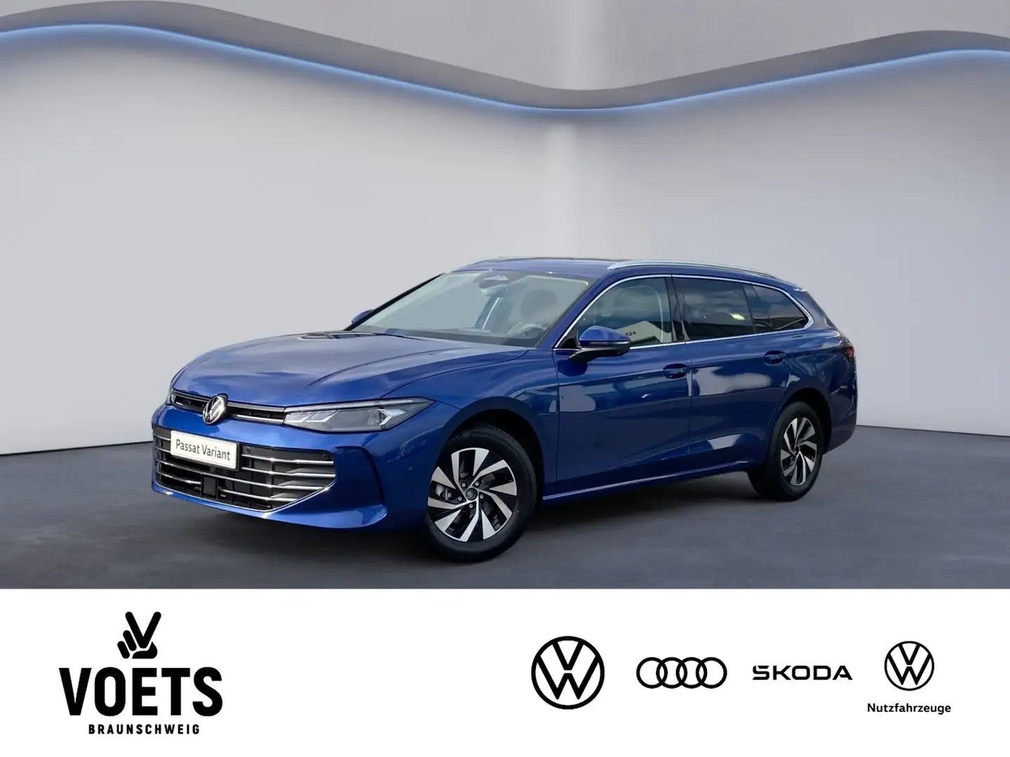 Volkswagen Passat Variant Business 1.5 eTSI DSG TravelAssist Bleu - 1