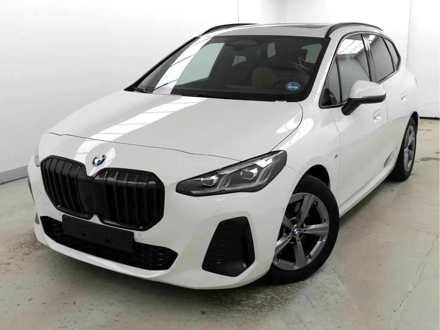 BMW 223 i xDrive M Sportpaket Pano AHK Weiß - 1