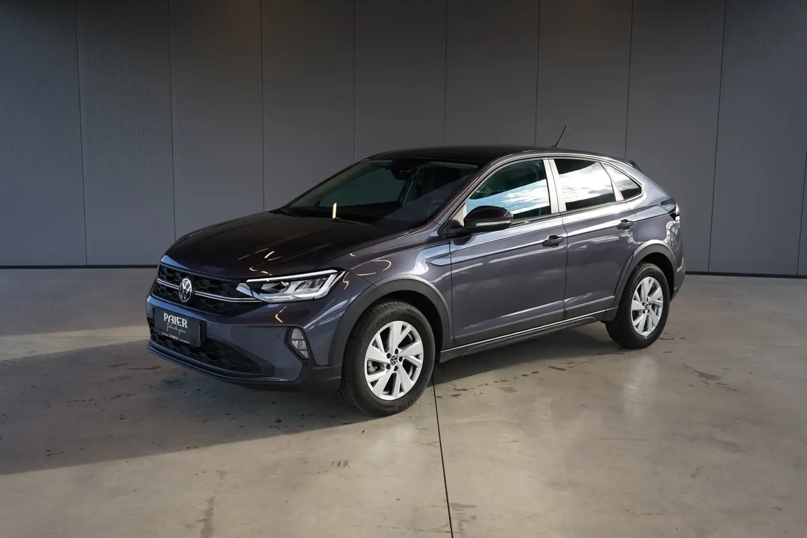 Volkswagen Taigo 4Me TSI Grau - 2