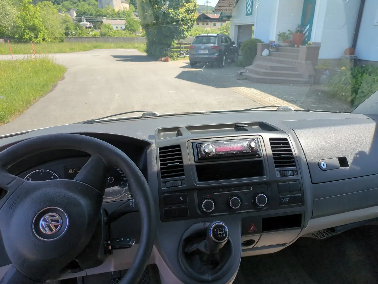 Volkswagen T5 Transporter Doka-Kastenwagen LR 2,0 TDI D-PF - 1