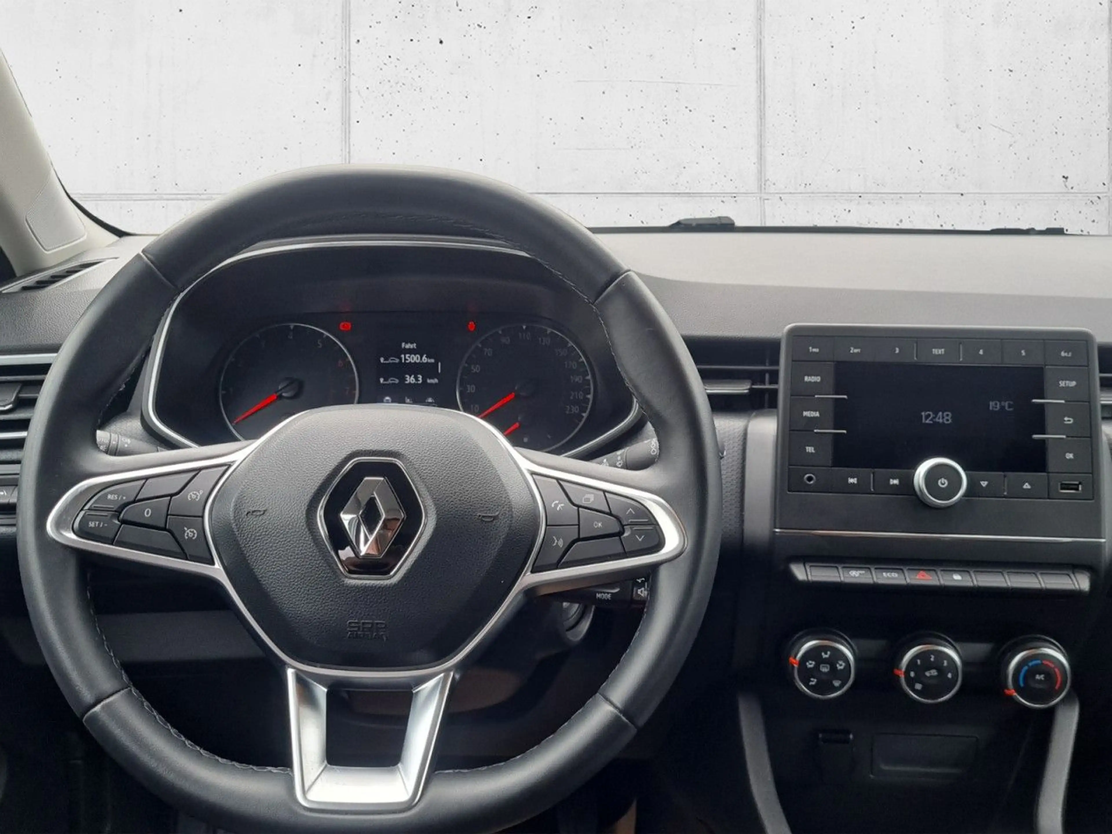 Renault Clio V 1.0 TCe 90 Zen LED Klima el. Fenster — photo 14