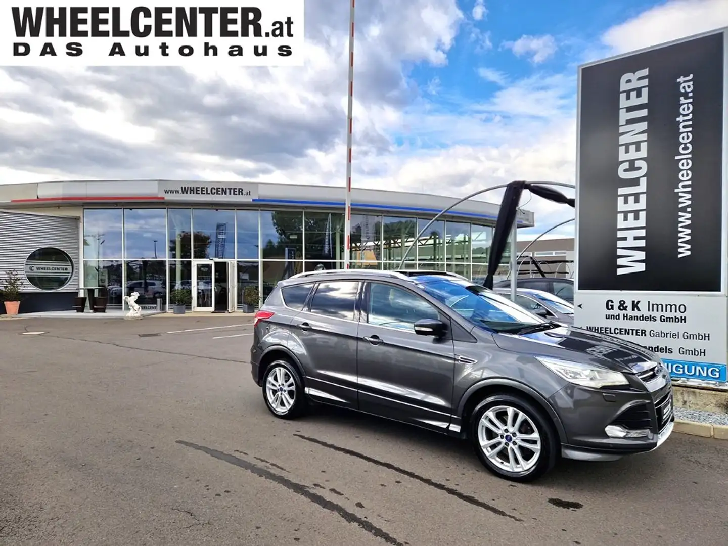 Ford Kuga 2,0 TDCi Titanium S 4x4 TDCI * PANORAMADACH * AHK Grau - 1