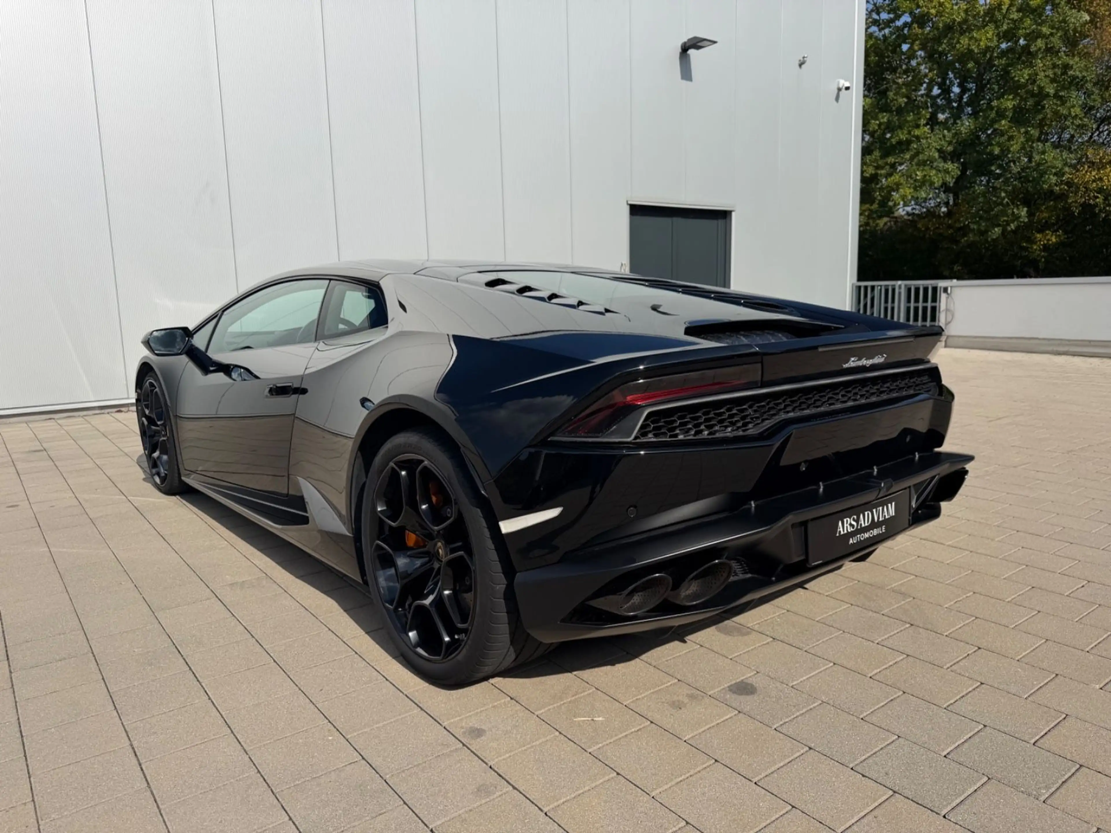 Lamborghini Huracán LP610-4 — photo 7