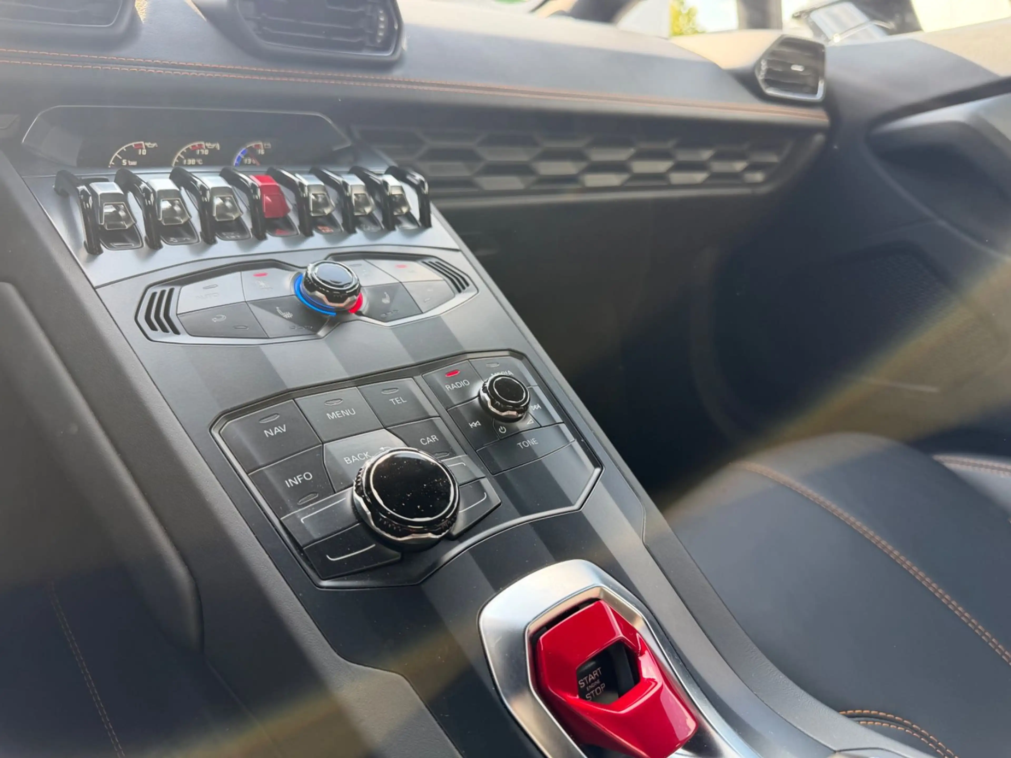 Lamborghini Huracán LP610-4 — photo 13