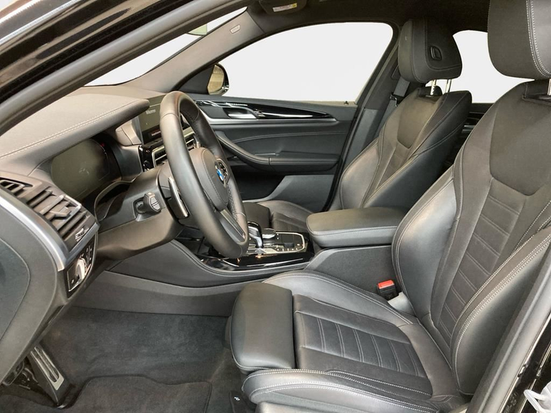 BMW X4 M Sport — photo 10