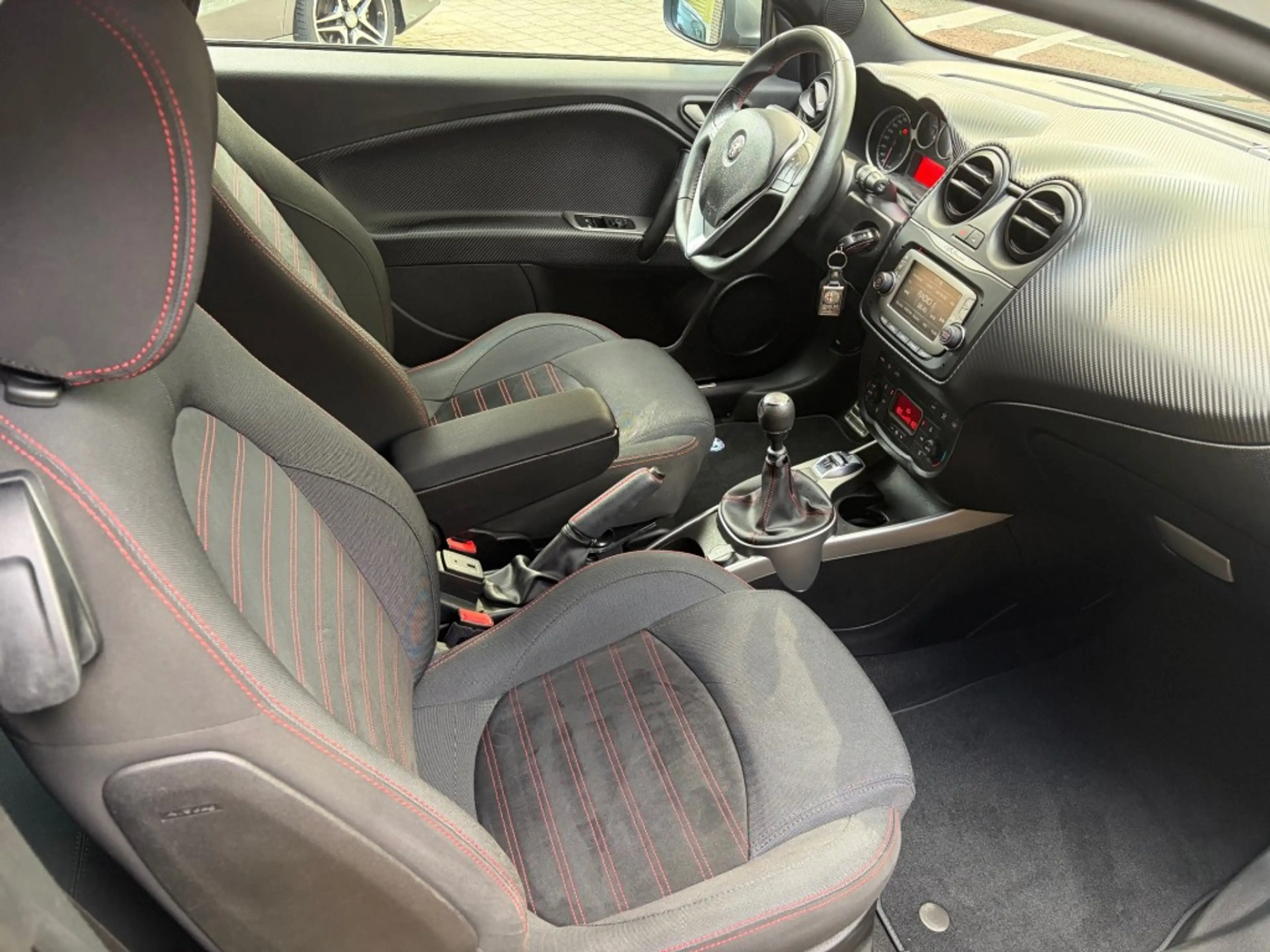 Alfa Romeo MiTo 0.9 Twin AIR ECO SUPER — photo 9
