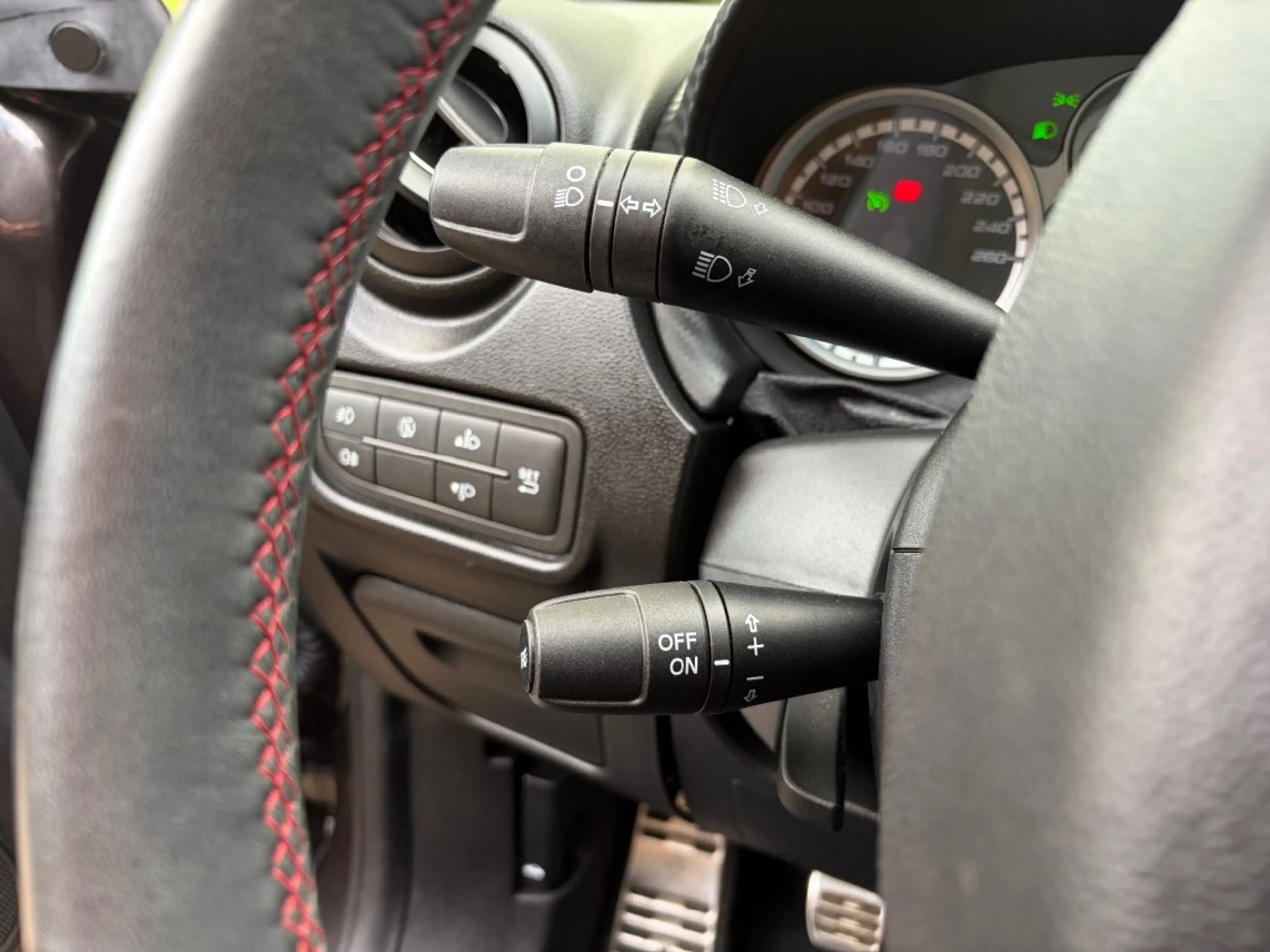 Alfa Romeo MiTo 0.9 Twin AIR ECO SUPER — photo 15